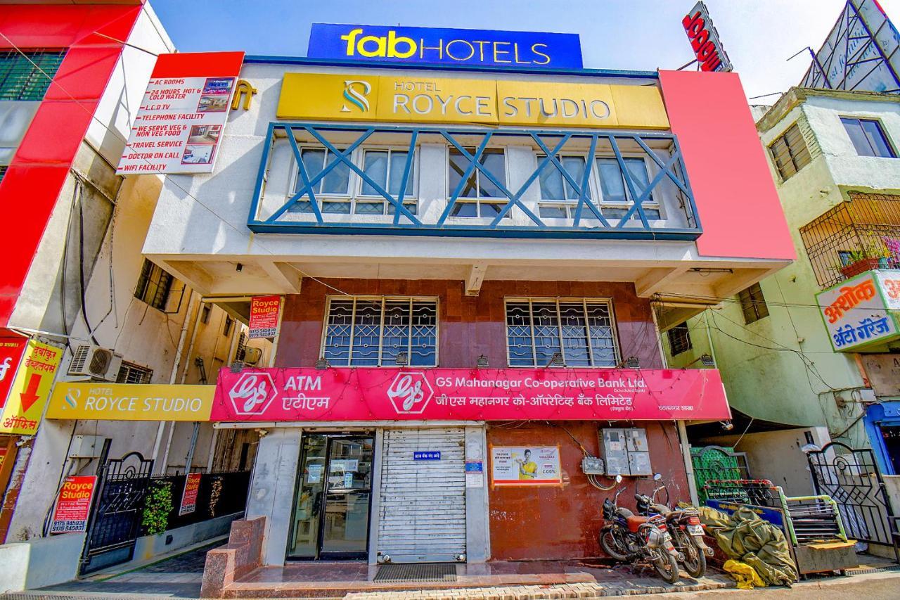 Fabhotel Royce Studio Apartments - Nr Pune International Airport Zewnętrze zdjęcie