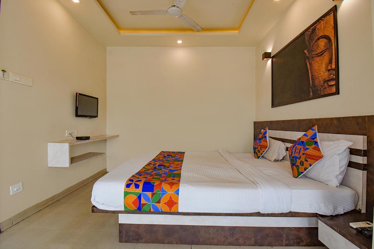 Fabhotel Royce Studio Apartments - Nr Pune International Airport Zewnętrze zdjęcie